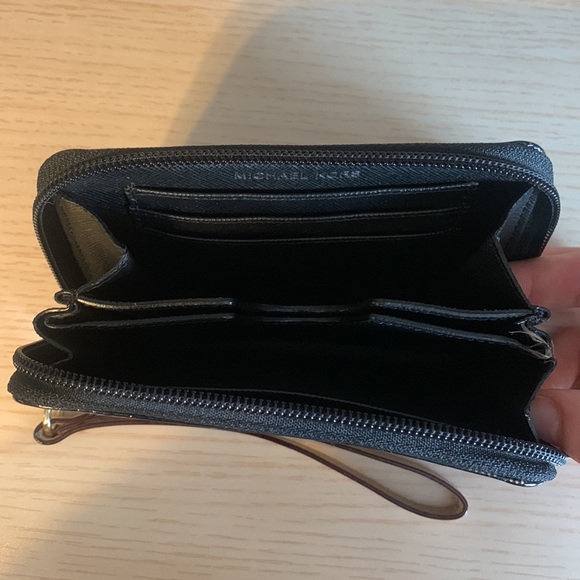 Michael Kors Wristlet in Black with Gold Metallic Accents - Picture 3 of 3